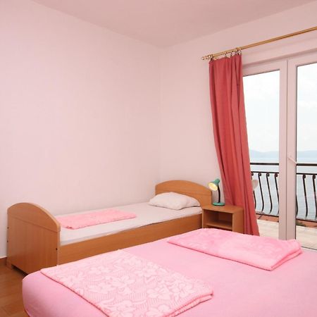 Apartments With A Parking Space Zivogosce - Porat, Makarska - 6700 Igrane Værelse billede